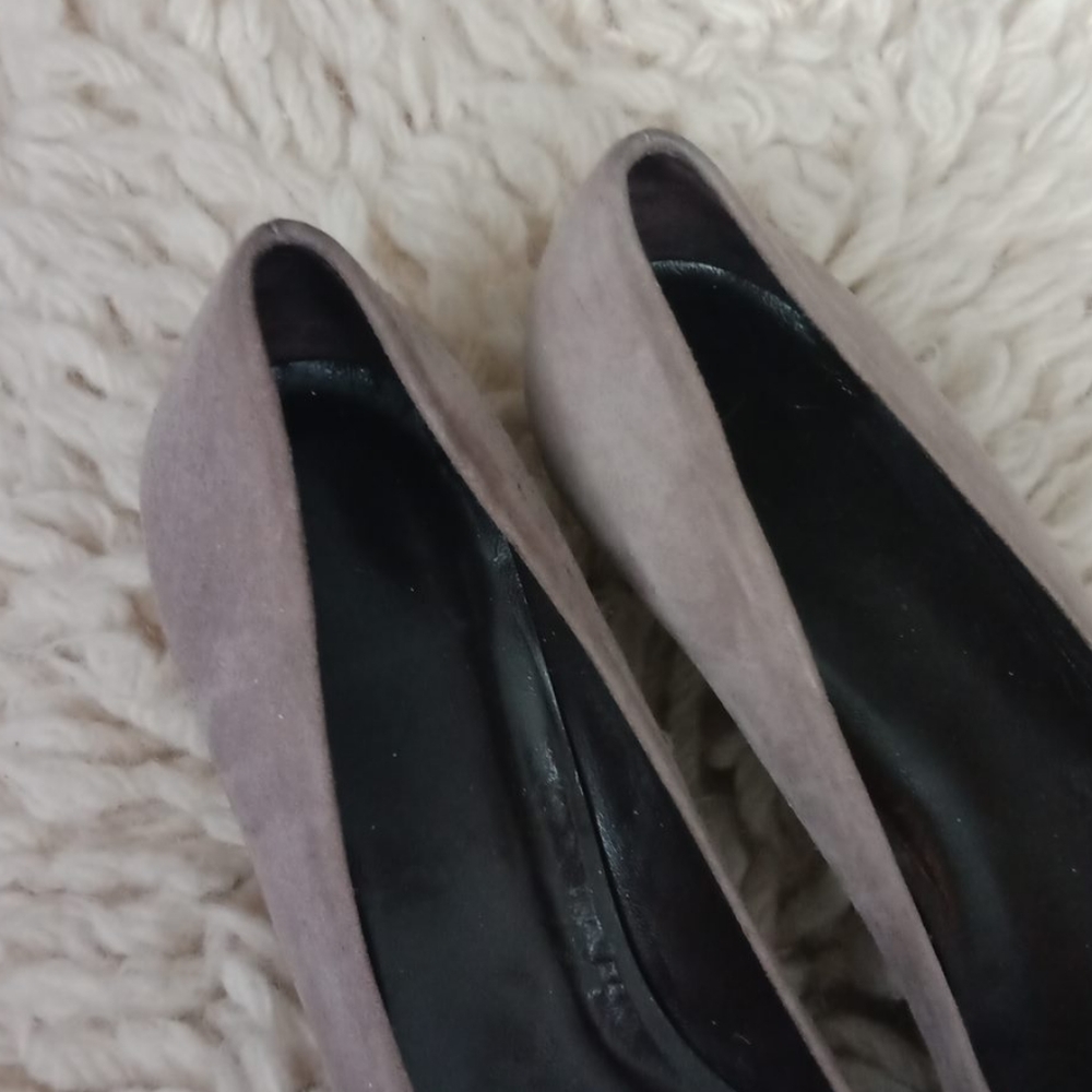 Stuart Weitzman classic heels - Picture 3 of 8